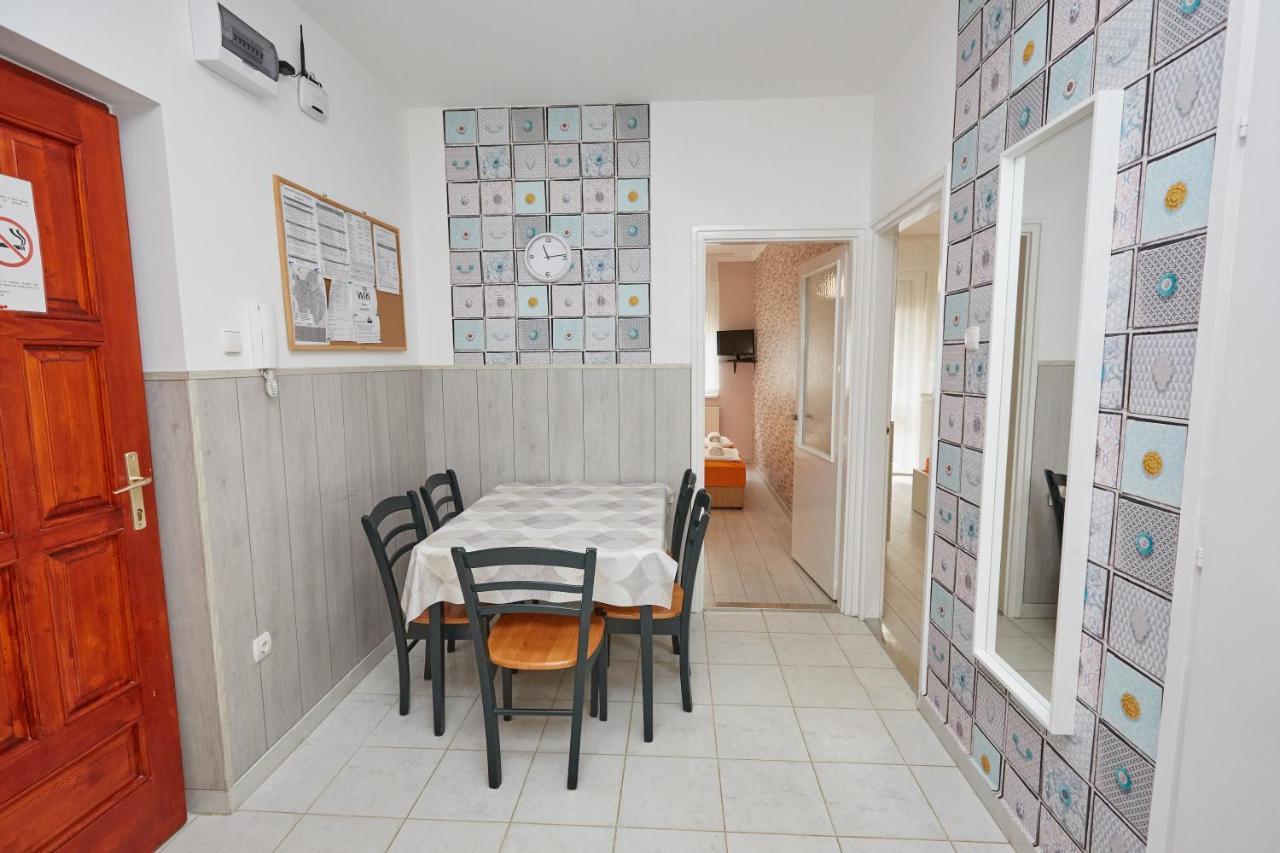 Zoli Apartmanok-anna Koelcsey 32