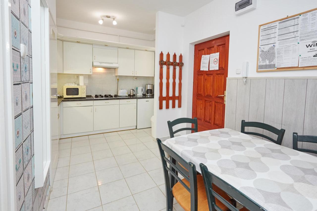 Zoli Apartmanok-anna Koelcsey 32 * Hajdúszoboszló