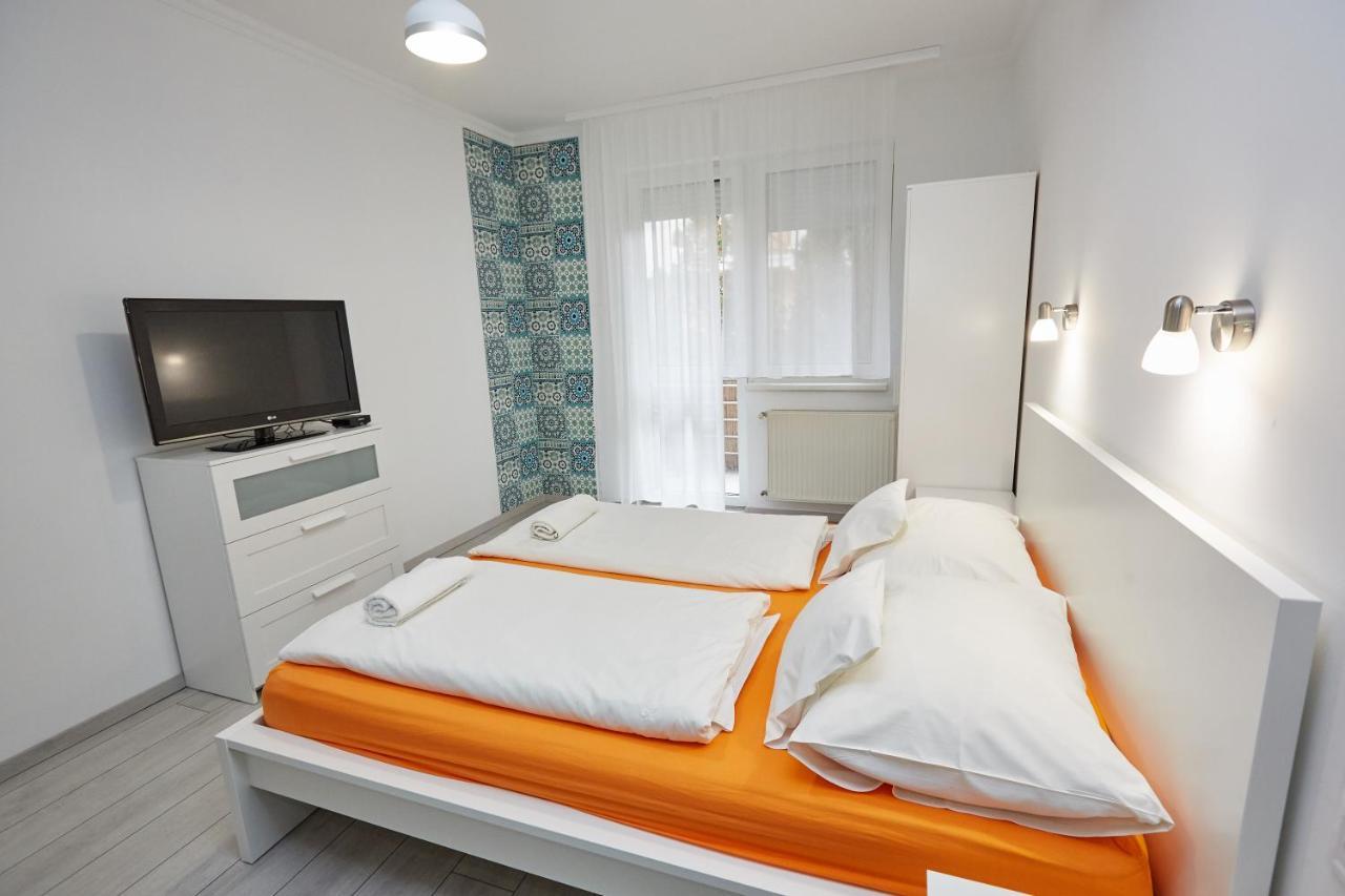 Zoli Apartmanok-anna Koelcsey 32 * Hajdúszoboszló